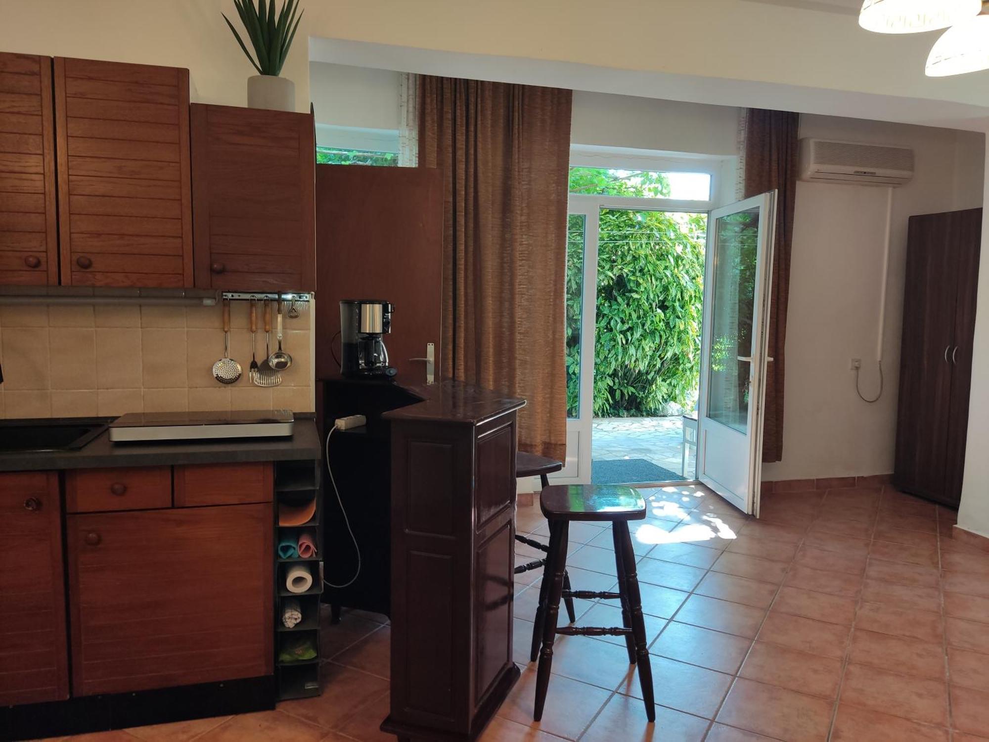 Apartment Koka, Sandy Beach 茨里克韦尼察 外观 照片